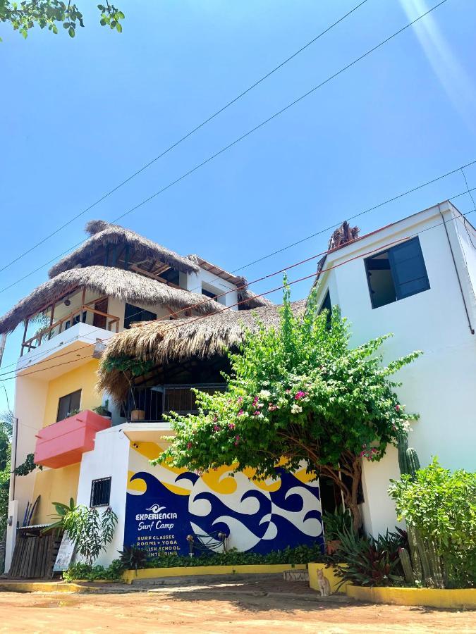Хостел Experiencia Surf Camp Brisas de Zicatela Экстерьер фото