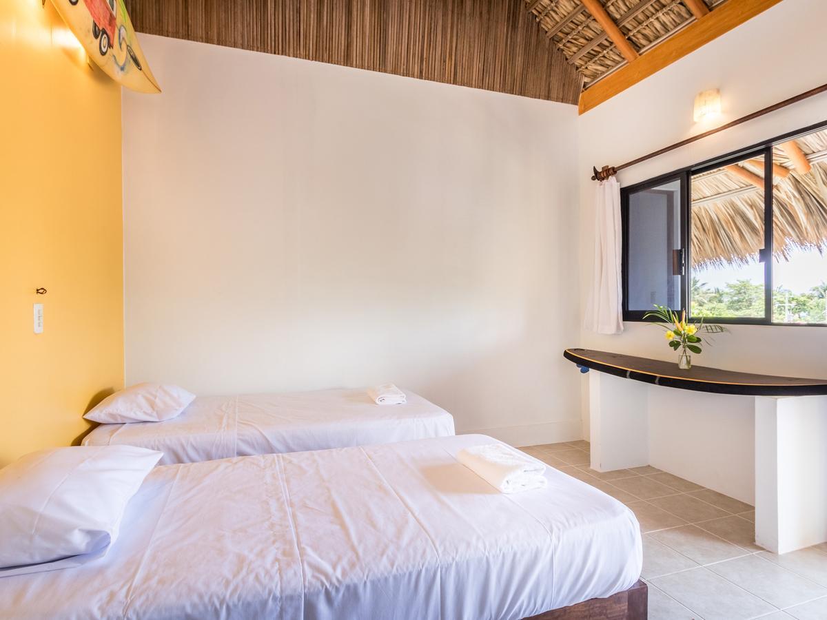 Хостел Experiencia Surf Camp Brisas de Zicatela Экстерьер фото