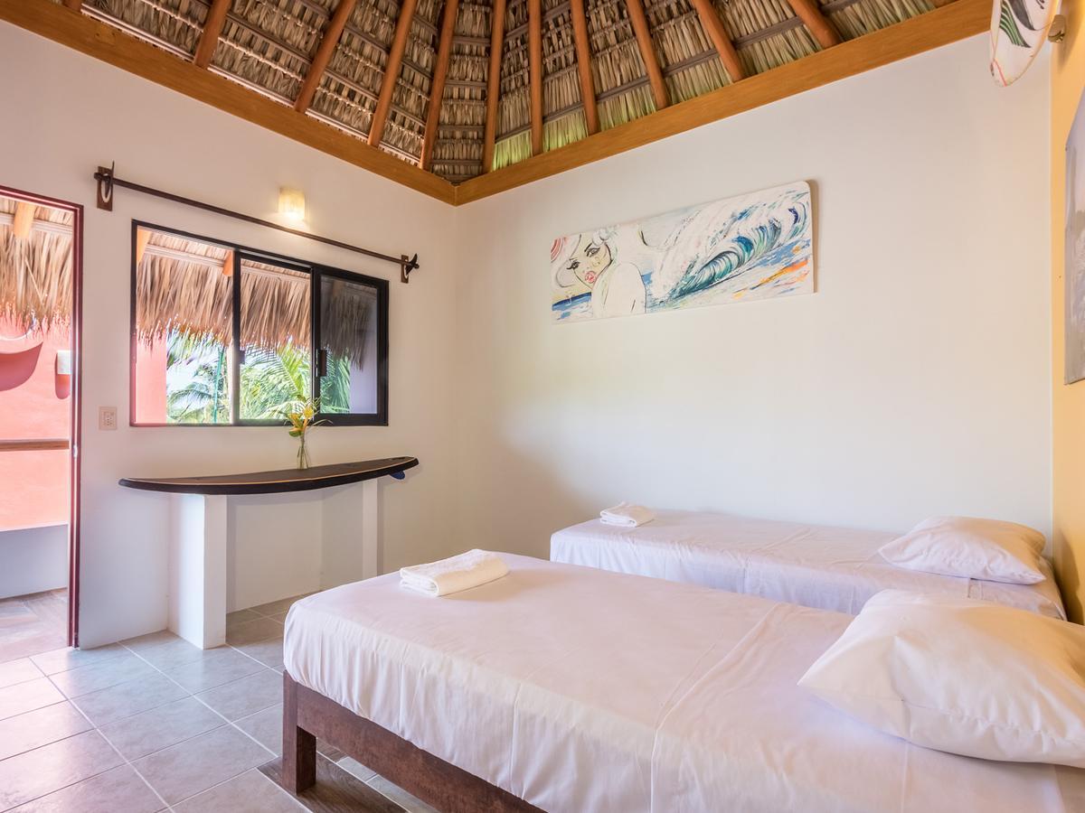 Хостел Experiencia Surf Camp Brisas de Zicatela Экстерьер фото