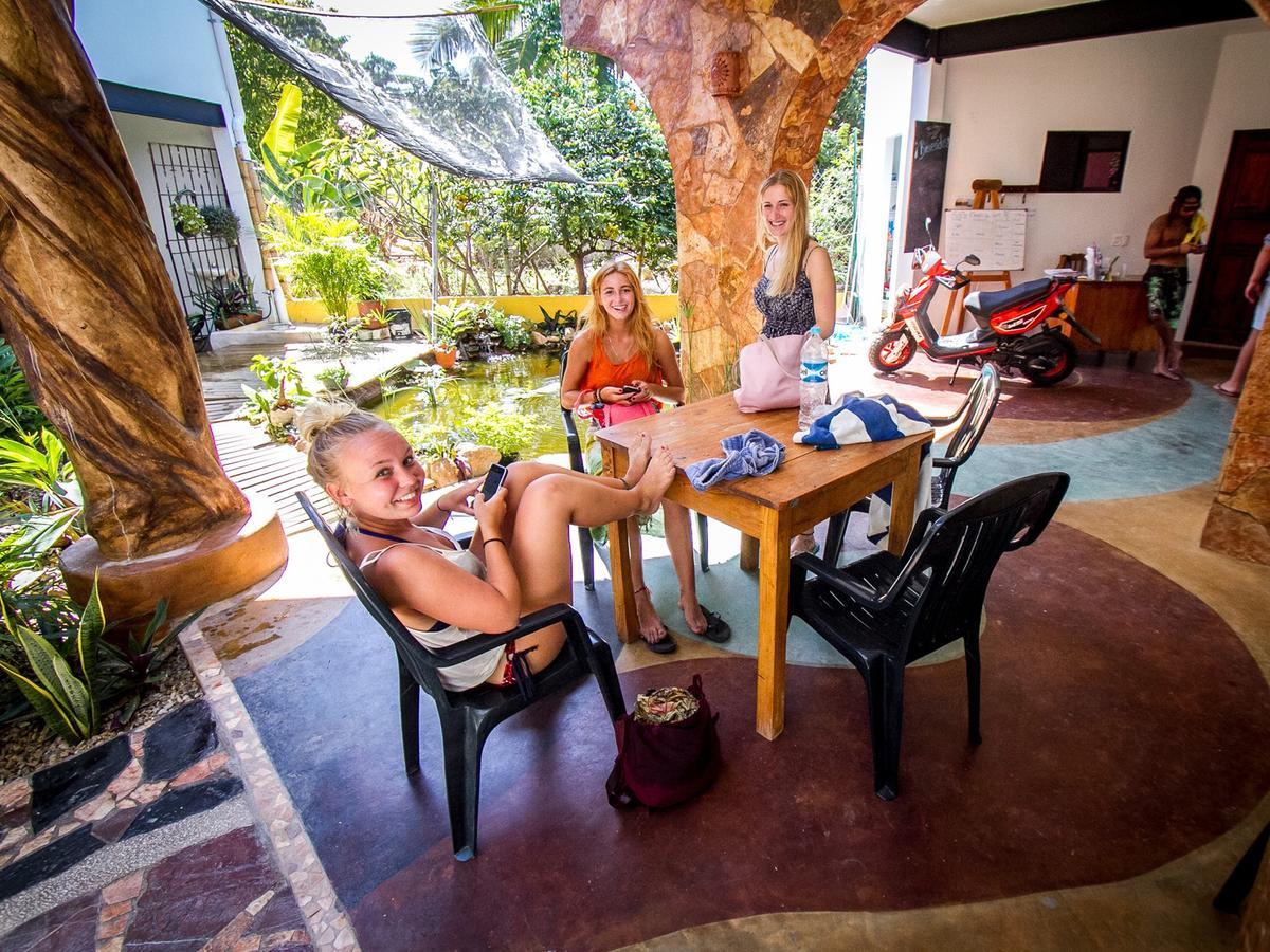 Хостел Experiencia Surf Camp Brisas de Zicatela Экстерьер фото